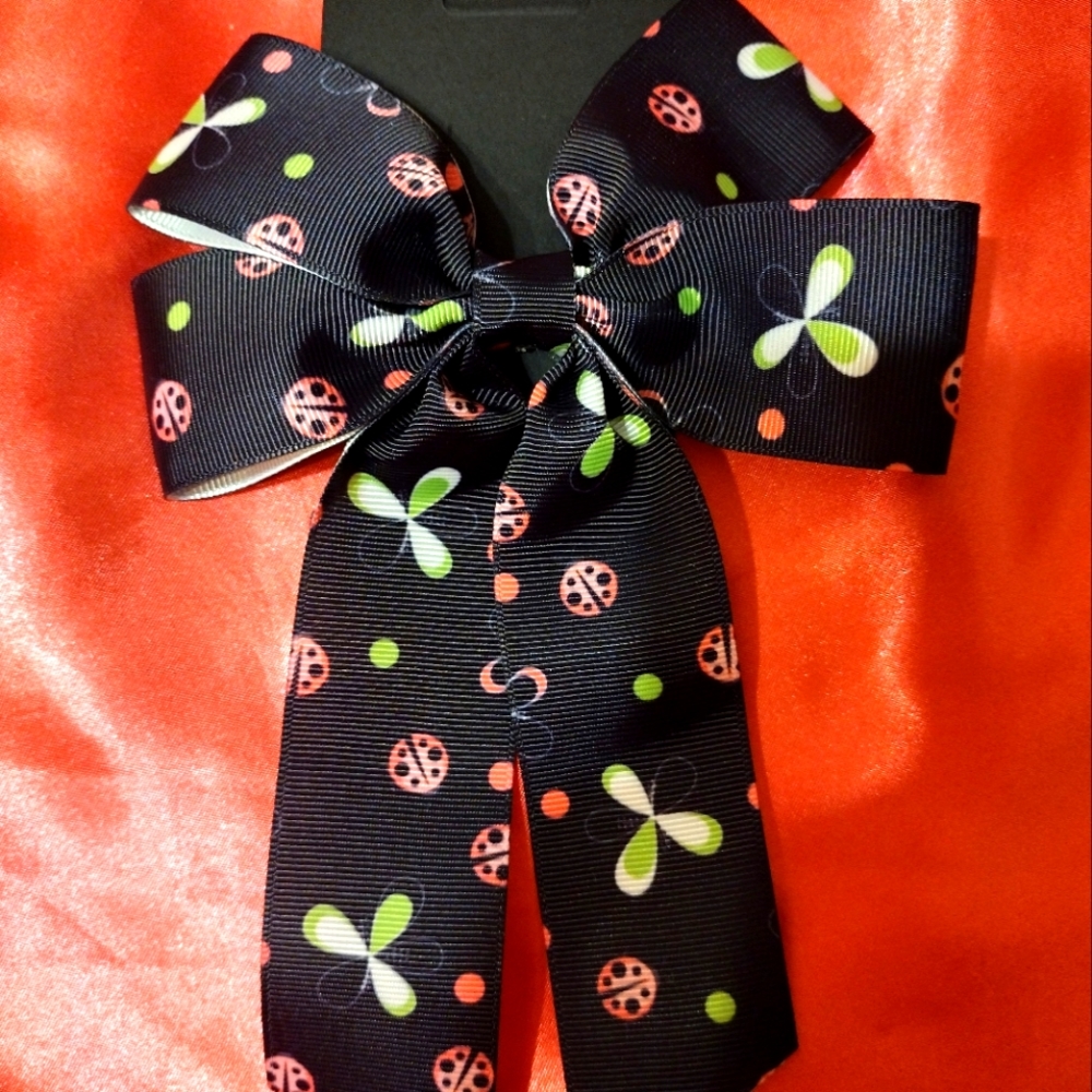 Ladybug hair bow